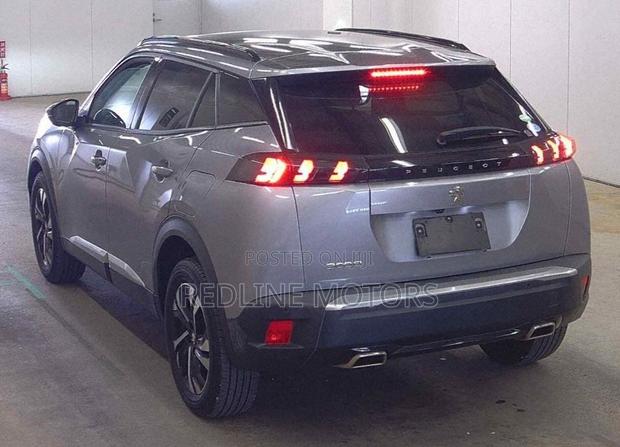 Peugeot 2008 1.2 PureTech (130 Hp) 2020 Silver