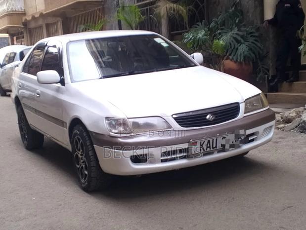 Toyota Corolla 2001 Silver
