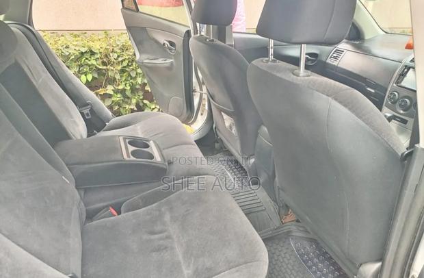Toyota Corolla Fielder 2011 White