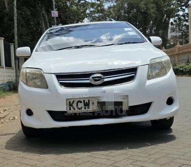 Toyota Corolla Fielder 2012 White