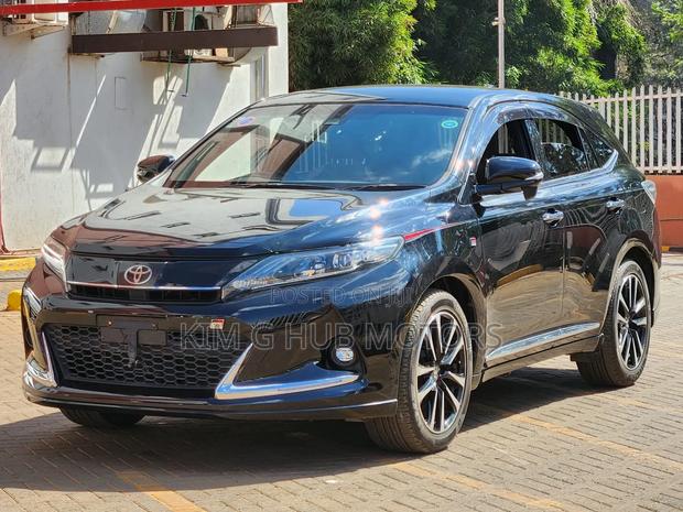 Toyota Harrier 2.0 Turbo GR Sport 2019 Black