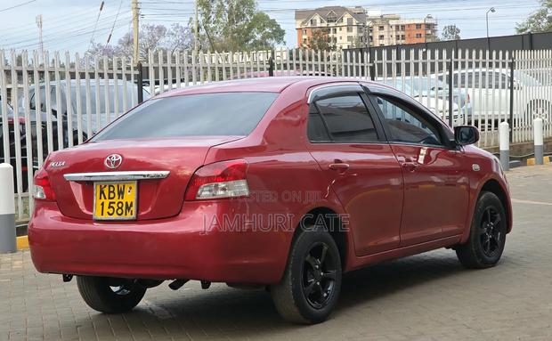 Toyota Belta 2007 Maroon