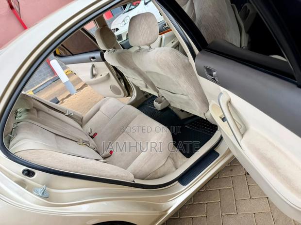 Toyota Premio 2006 Gold