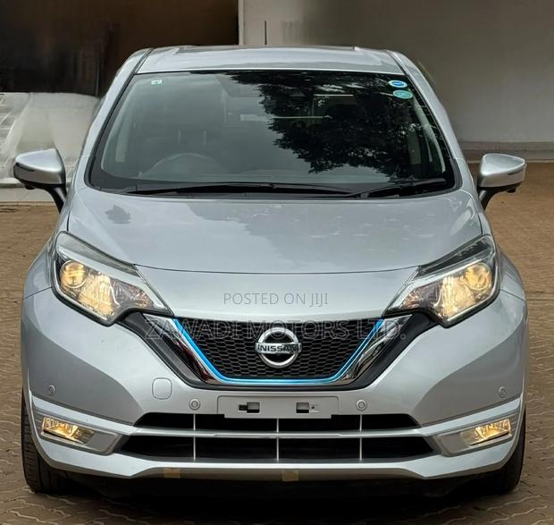 Nissan Note 2019 Silver