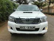 Toyota Hilux 2011 White for sale