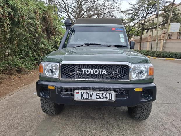 Toyota Land Cruiser 2018 Green