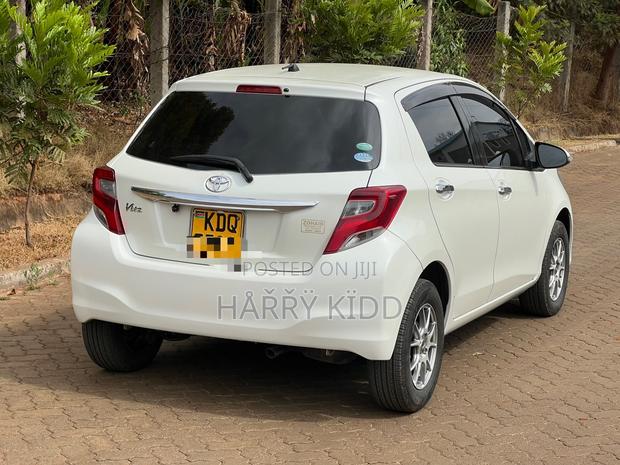 Toyota Vitz 1.3 FWD 5dr 2017 White