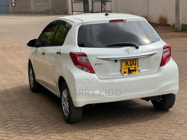Toyota Vitz 1.3 FWD 5dr 2017 White