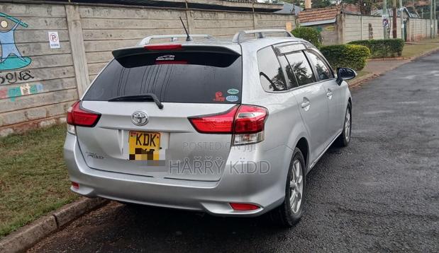 Toyota Corolla Fielder 1.5 Petrol FWD 2015 Silver