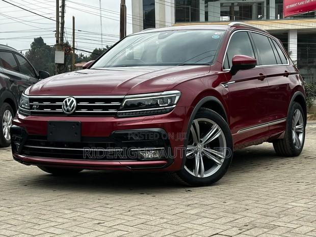 Volkswagen Tiguan 2018 Maroon