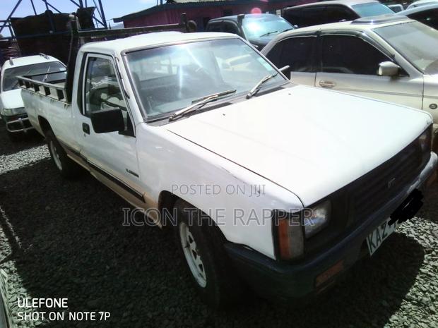 Mitsubishi L200 2005 White