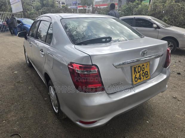 Toyota Axio 2015 Silver