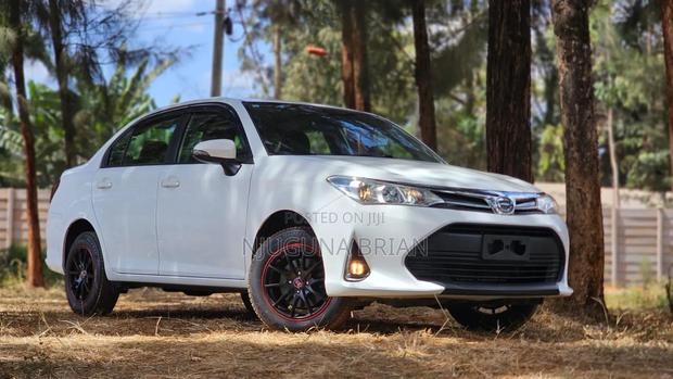 Toyota Axio 1.5 G 4WD 2019 White