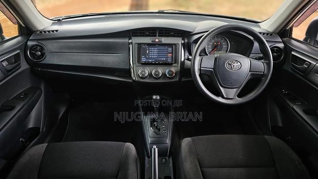 Toyota Axio 1.5 G 4WD 2019 White