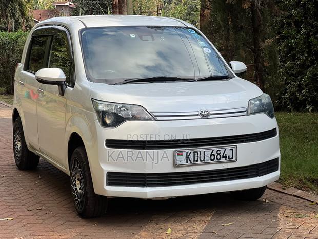Toyota Spade 1.5 2019 White