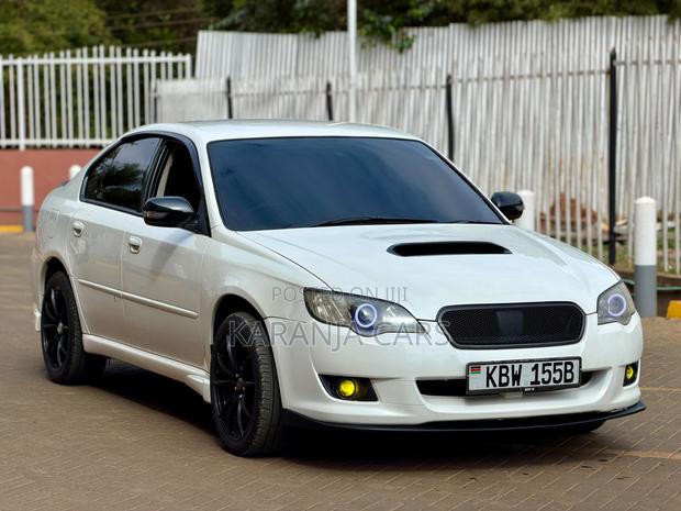 Subaru Legacy 2006 White
