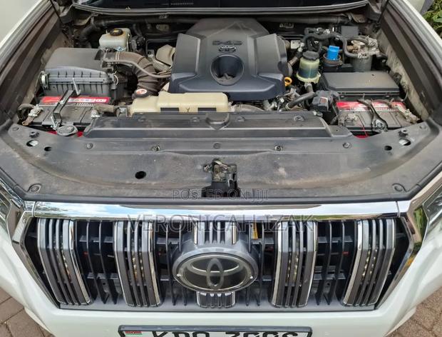 Toyota Land Cruiser Prado 2018