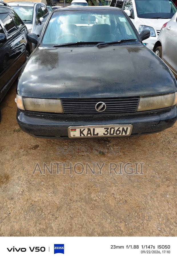 Nissan Sunny B13 Sedan 1.5 1994 Black