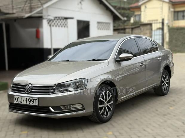 Volkswagen Passat S 4dr Sedan (1.8L 4cyl 6A) 2014 Silver