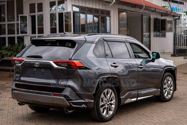 Toyota RAV4 2019 Gray