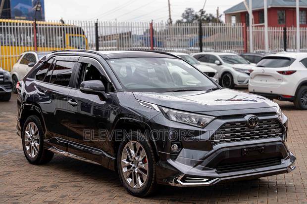 Toyota RAV4 2019 Gray