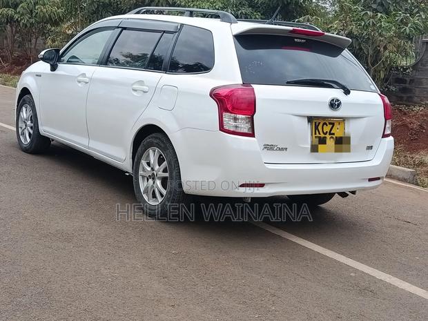 Toyota Corolla Fielder 2013 White