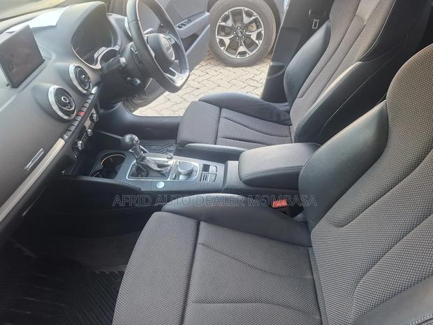Audi A3 2.0T Premium FWD Sedan 2019 Black