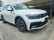 Volkswagen Tiguan 2.0T SEL Premium R-Line AWD 4MOTION 2019 White for sale