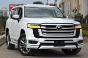 Toyota Land Cruiser LC300 2023 Pearl for sale