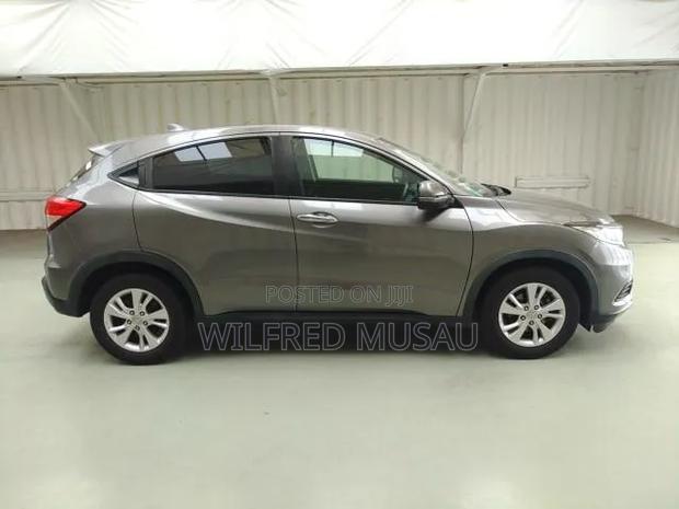 Honda Vezel 1.5 2WD 2020 Brown