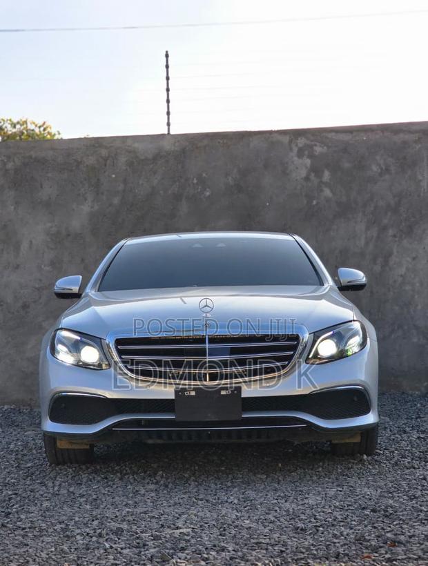 Mercedes-Benz E400 2018 Silver