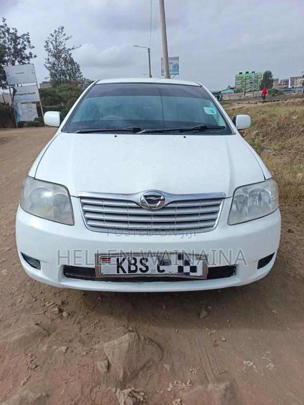 Toyota Corolla 2005 White