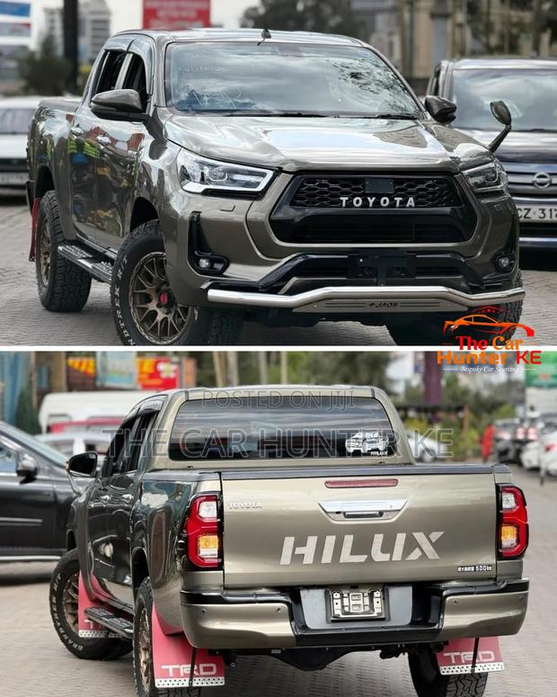 Toyota Hilux 2023