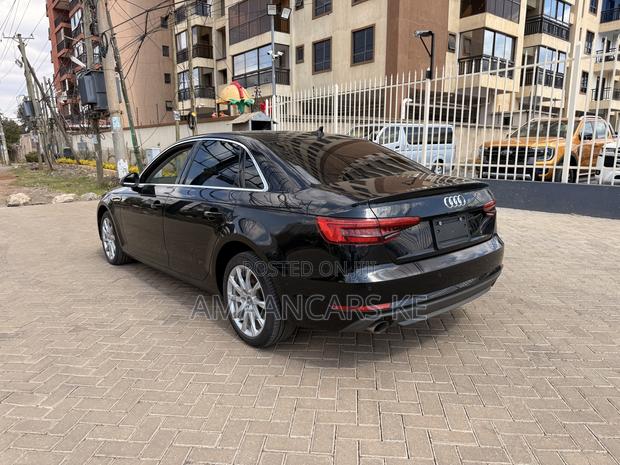 Audi A4 2017 Black