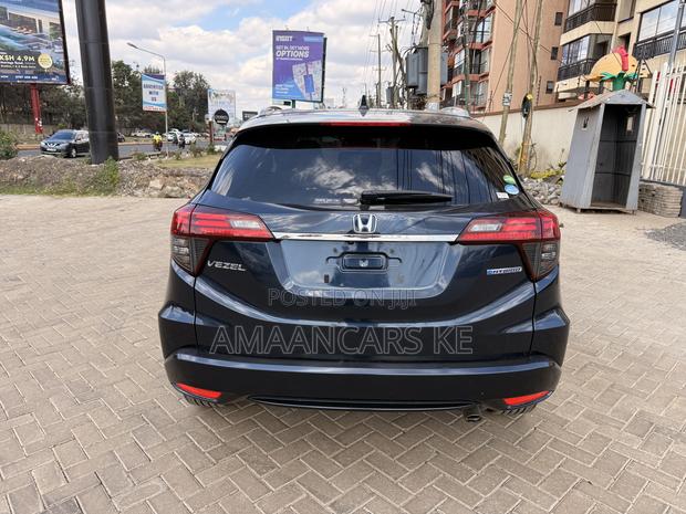 Honda Vezel 2019 Blue