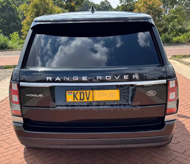 Land Rover Range Rover Vogue 2017 Black