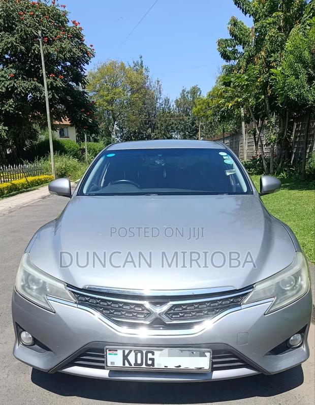 Toyota Mark X 2015 Silver