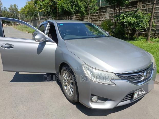 Toyota Mark X 2015 Silver