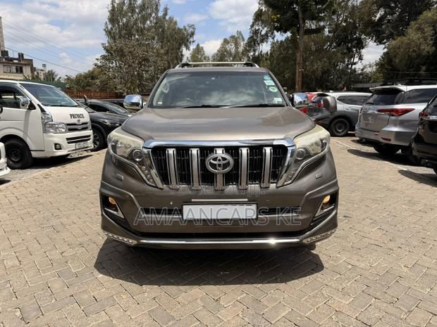 Toyota Land Cruiser Prado 2.8 D-4D 2015 Brown