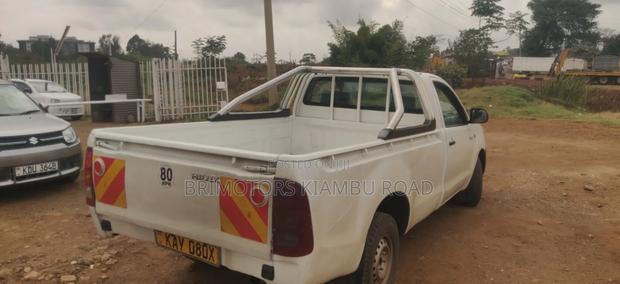 Toyota Hilux 2.5 D-4D 2007 White