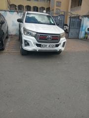 Toyota Hilux 2011 White for sale