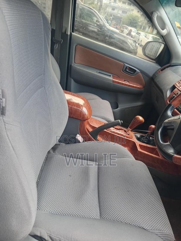 Toyota Hilux 2011 White