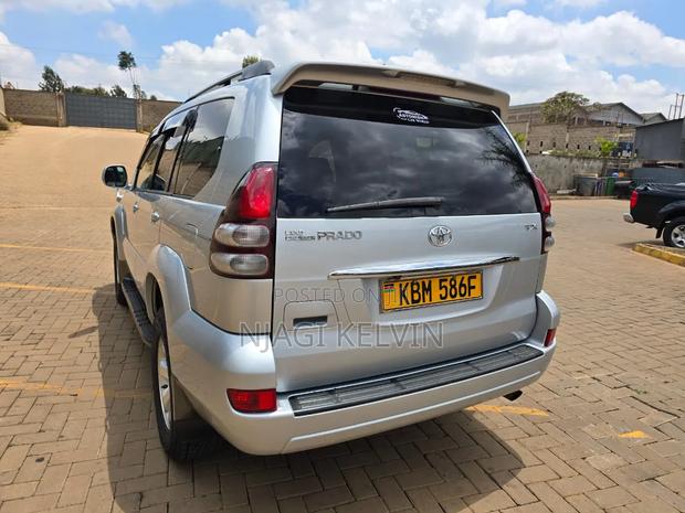 Toyota Land Cruiser Prado 3.4 5dr 2004 Silver