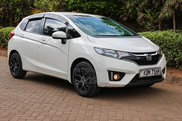 Honda Fit 2016 White