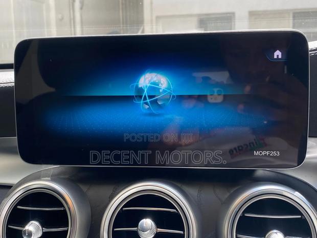 Mercedes-Benz GLC-Class 2019 White