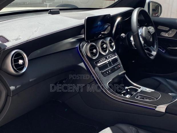 Mercedes-Benz GLC-Class 2019 White