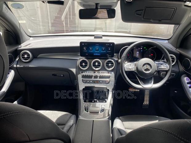 Mercedes-Benz GLC-Class 2019 White