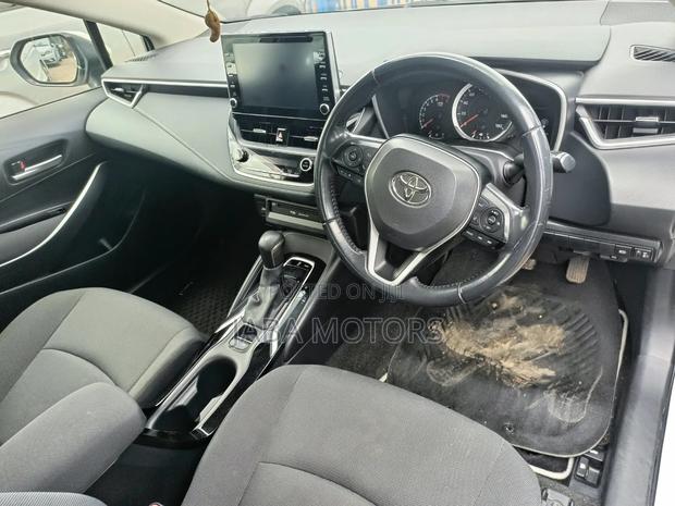 Toyota Corolla 2020 White