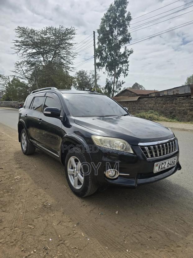 Toyota Vanguard 2014 Black