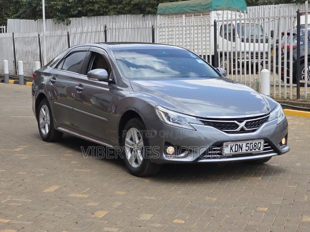 Toyota Mark X 2016 Gray